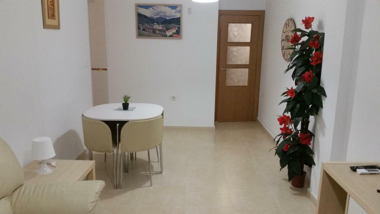 Apartamento A 150 M De La Playa Torrevieja Eksteriør bilde