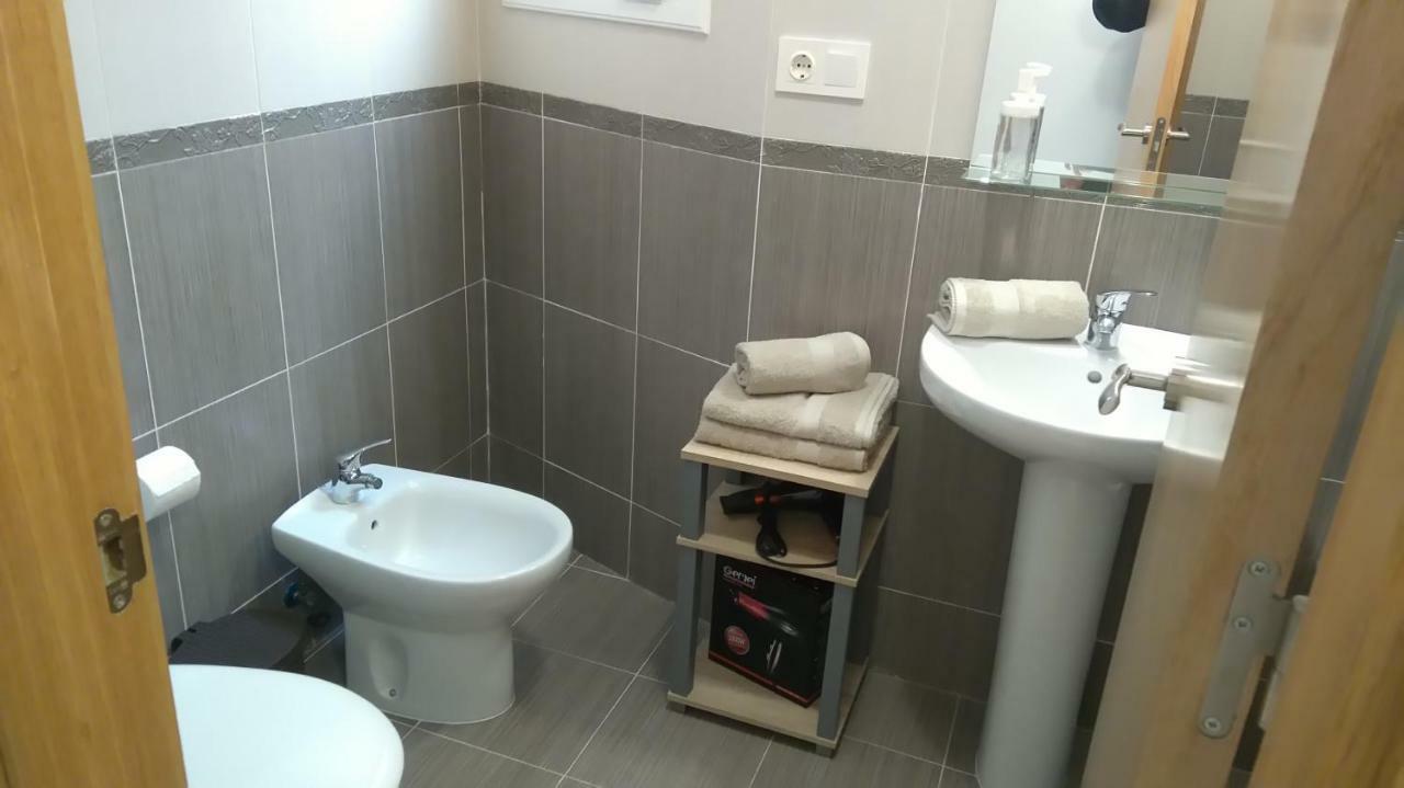 Apartamento A 150 M De La Playa Torrevieja Eksteriør bilde